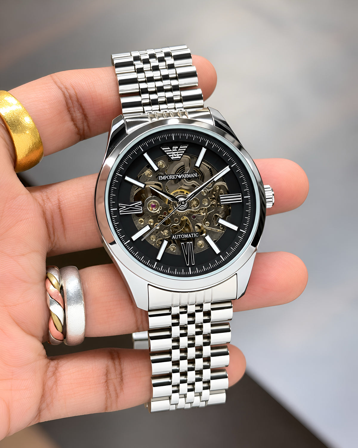 Luxurious Men’s Watch