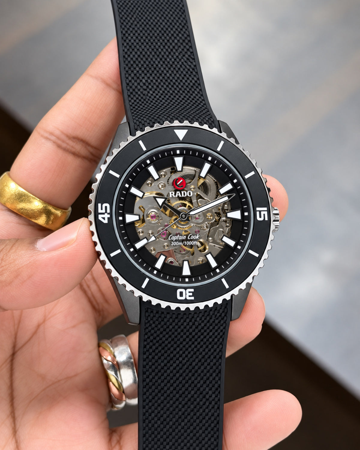 Luxurious Men’s Watch